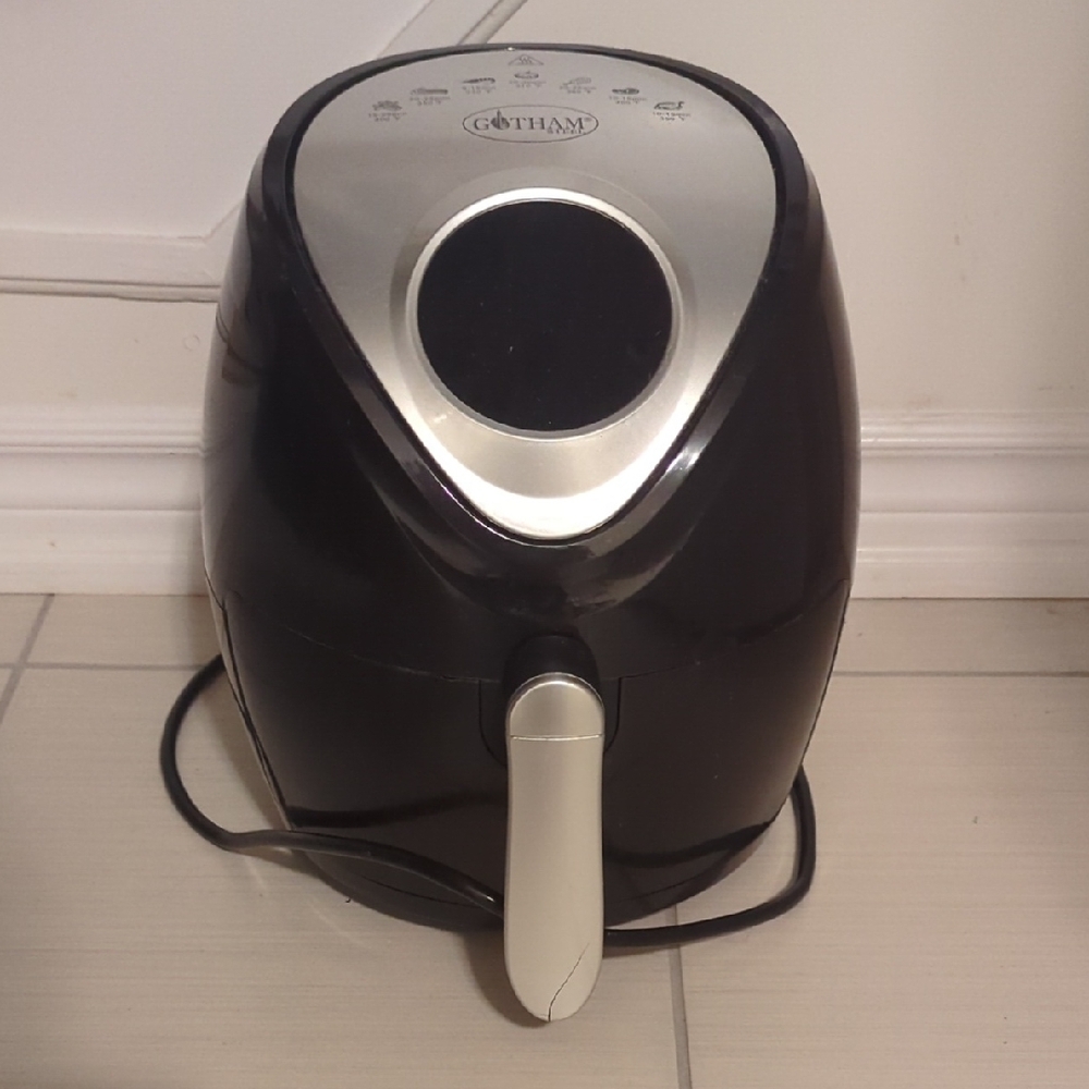 Gotham Black and Silver Air Fryer